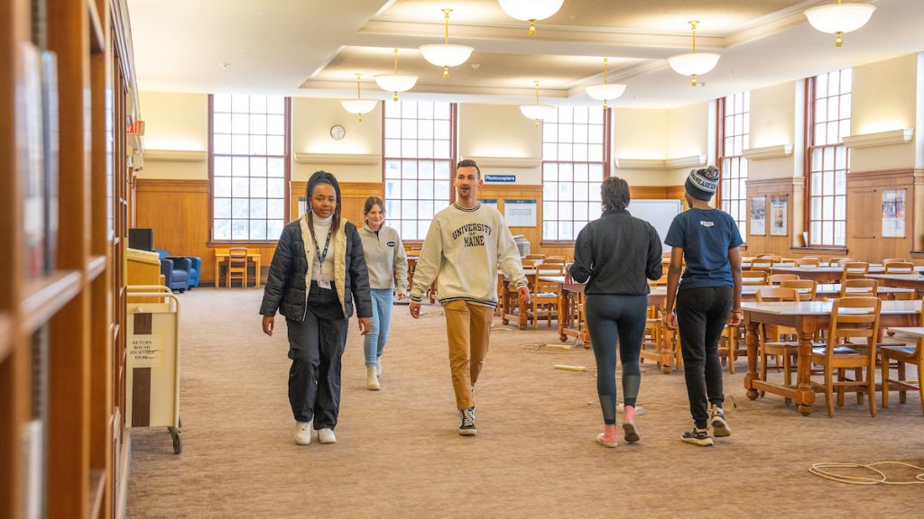 Cannons - Self-Guided Walking Tours - University of Maine