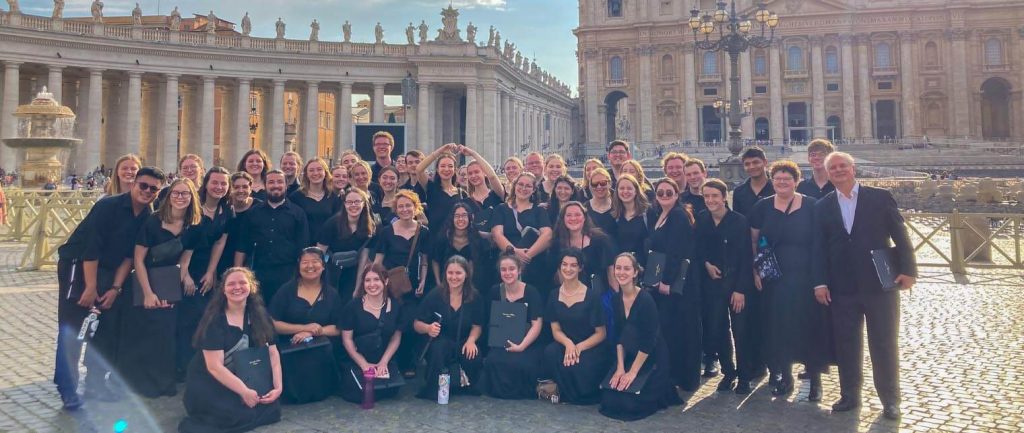 A photo of UMaine's University Singers in Europe